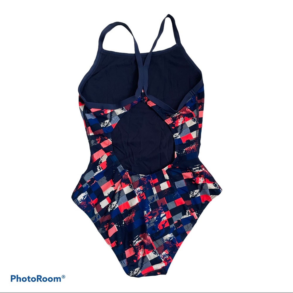 Arena Swimsuit - Picture 5 of 5